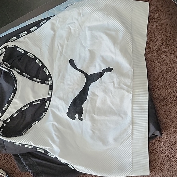 Sports Bra - Picture 1 of 1